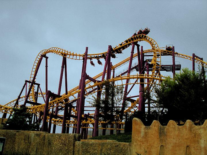 20.JPG - Terra Mitica Theme Park Tizona Rollercoaster