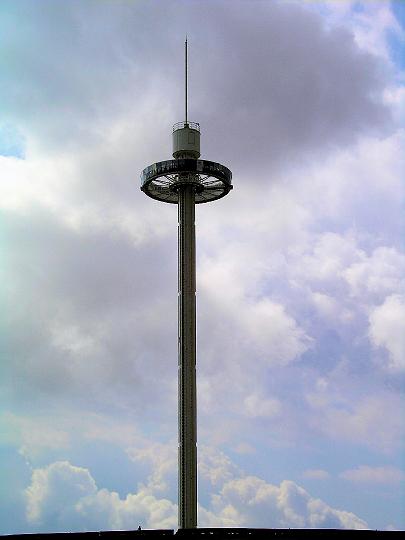 IMGP7531.JPG - Terra Mitica Theme Park 'Infinnito viewing tower' ride