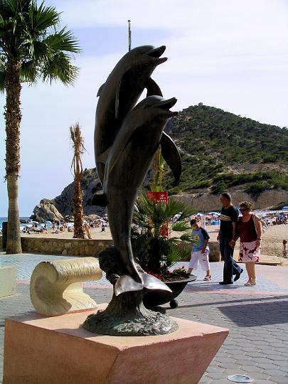 IMGP5055.JPG - Dolphin sculpture. One of the many things to see around Cala Finestrat beach.